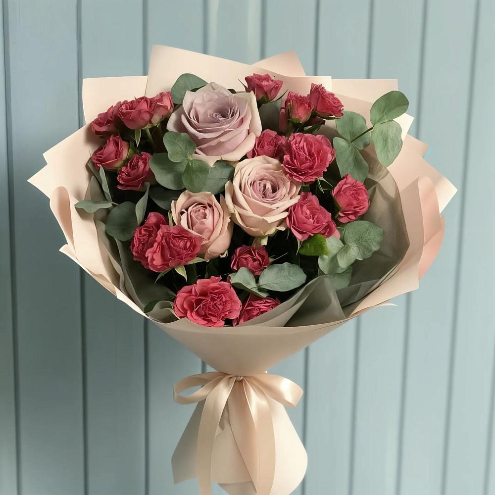Букет цветов из: Гвоздики и Розы в Горный Щит
