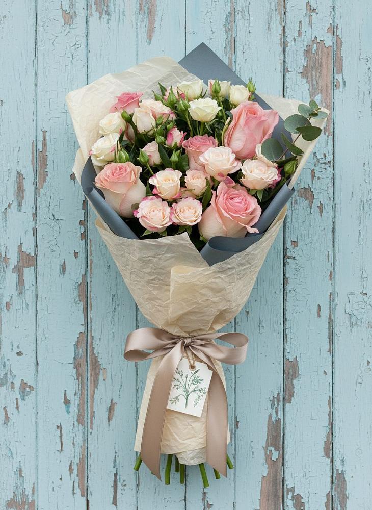 Букет цветов из: Розы в Горный Щит