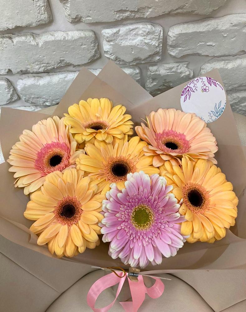 Букет цветов из: Герберы в Горный Щит