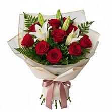 Букет цветов из:  Лилии и Розы в Горный Щит