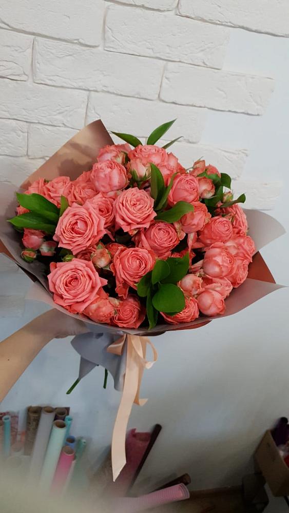 Букет цветов из: Розы в Горный Щит