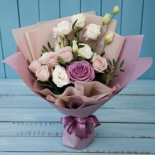 Букет цветов из:  Розы и Лизиантусы в Горный Щит