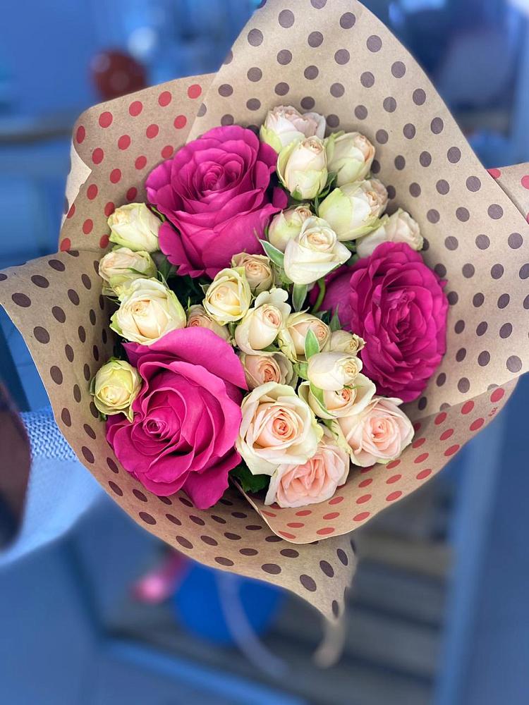 Букет цветов из: Розы в Горный Щит