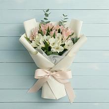 Букет цветов из:  Альстромерии в Горный Щит