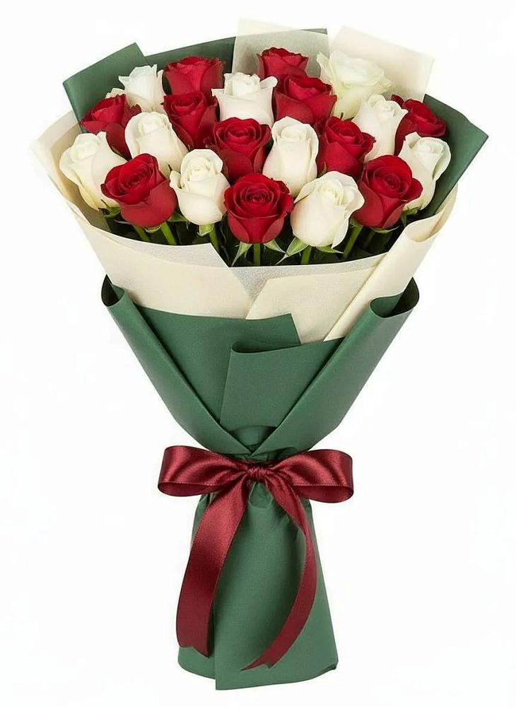 Букет Микс из красных и белых роз в Горный Щит
