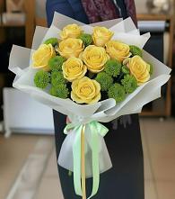 Букет цветов из:  Хризантемы и Розы в Горный Щит