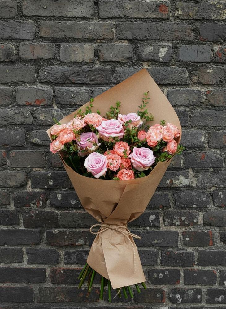 Букет цветов из: Розы в Горный Щит