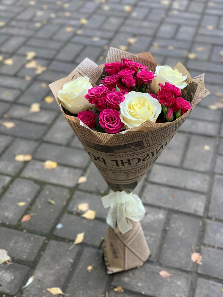 Букет цветов из: Розы в Горный Щит