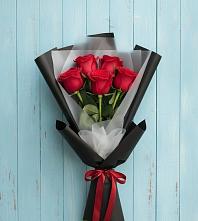 Букет цветов из:  Розы #REPLACE_PRED# Горный Щит