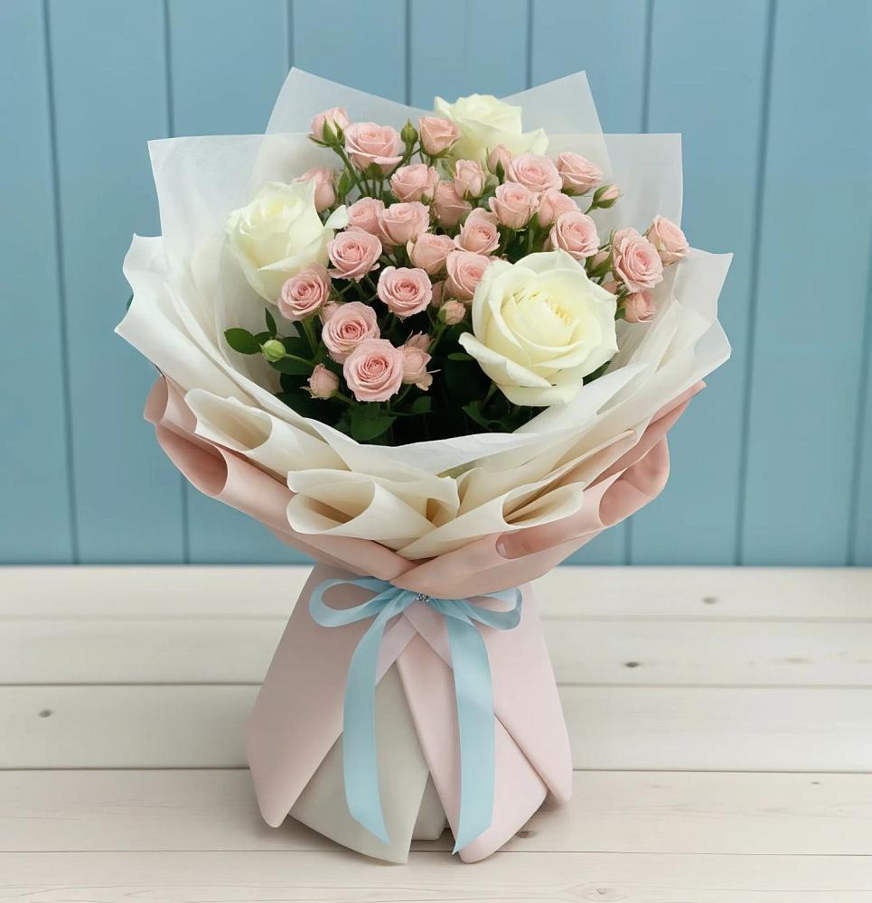 Букет цветов из: Розы в Горный Щит