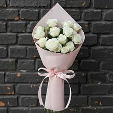 Букет цветов из:  Розы #REPLACE_PRED# Горный Щит