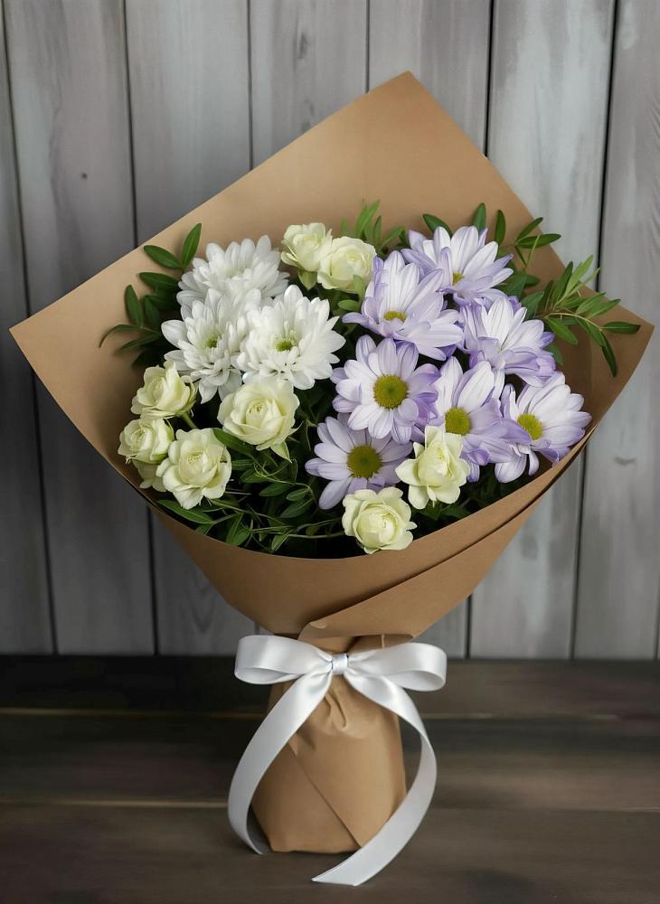 Букет цветов из: Хризантемы и Розы в Горный Щит