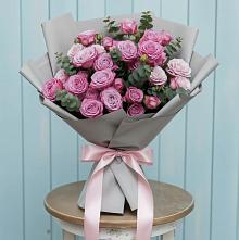 Букет цветов из:  Розы #REPLACE_PRED# Горный Щит